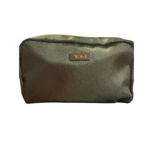 TUMI Black Ballistic Nylon Travel Toiletry Bag Dopp Kit Zip Organizer